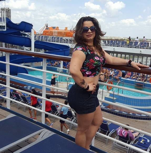 Meet your Posher, Marta - Picture 1 of 1